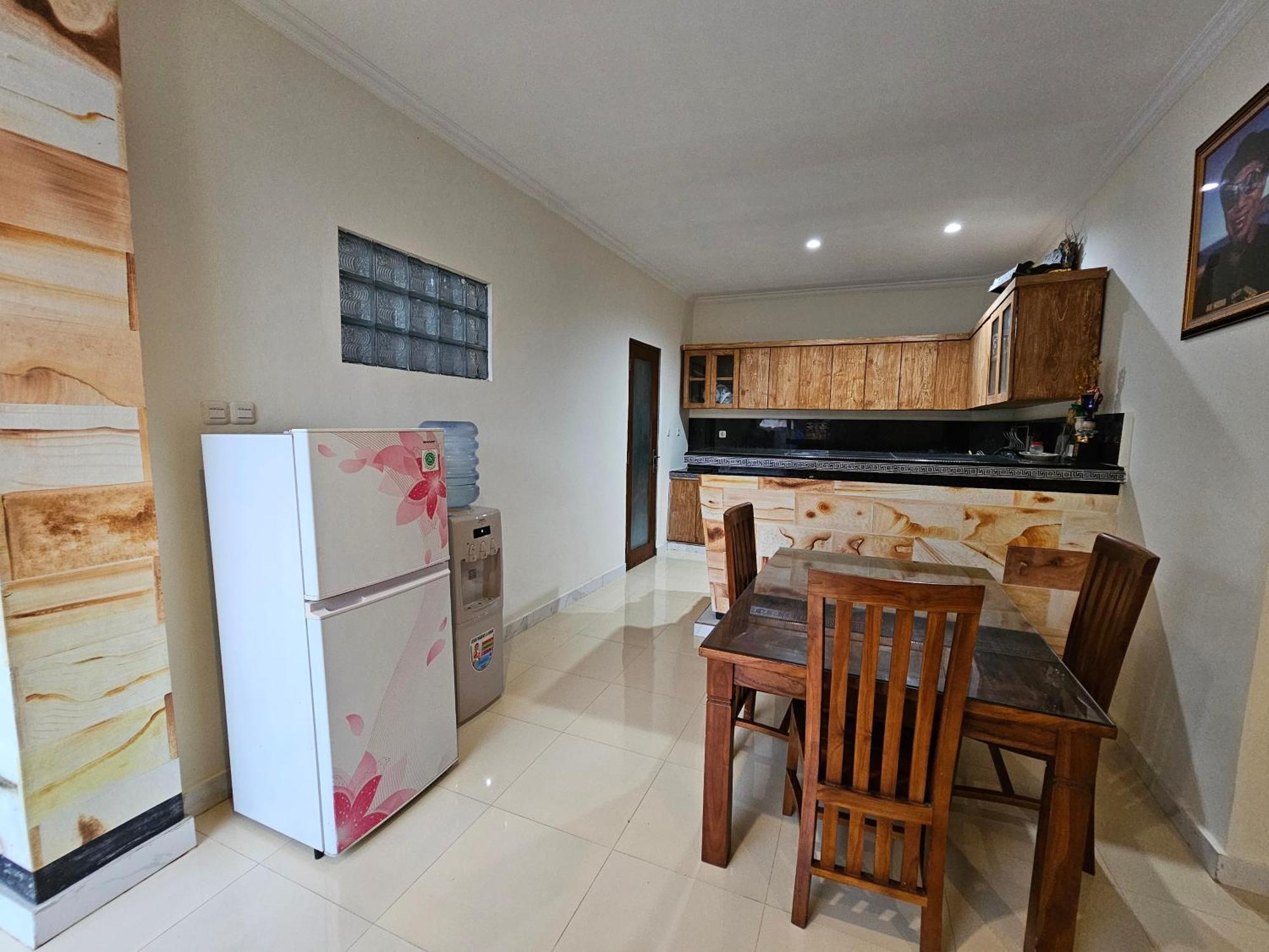 Tegalsari Guest House Canggu מראה חיצוני תמונה