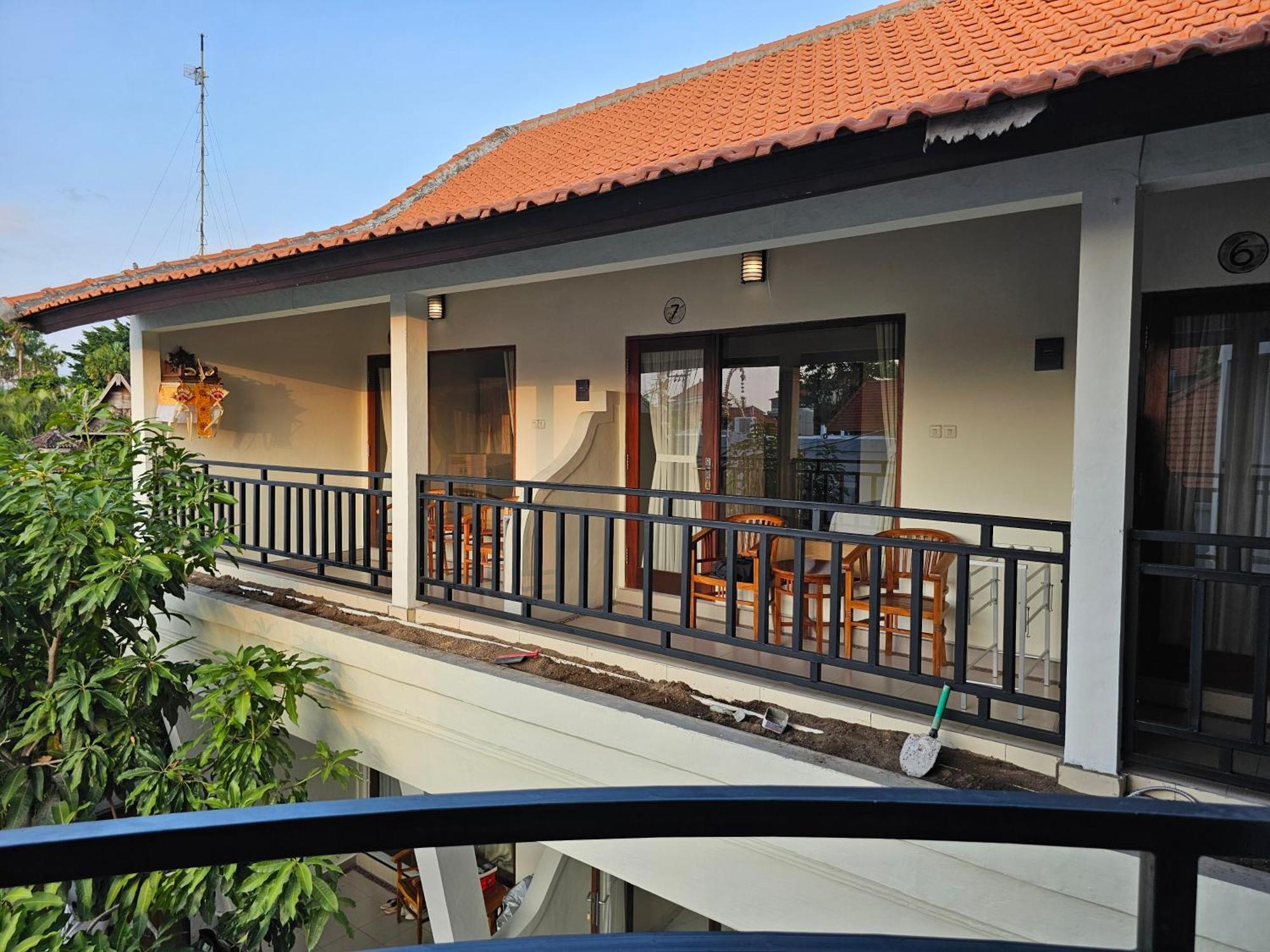 Tegalsari Guest House Canggu מראה חיצוני תמונה